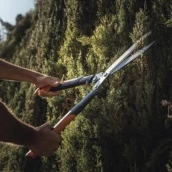 Fiskars Getriebe-Heckenschere PowerGear X HSX92 -Gartenhilfe Deutschland Verkaufs-Shop 1429349 A01