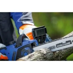 LUX Elektro-Kettensäge E-KS-2400/40 A 8 LUX Elektro-Kettensäge E-KS-2400/40 A -Gartenhilfe Deutschland Verkaufs-Shop 4007872348496 A02 041217