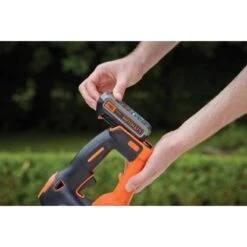 Black & Decker Black+Decker Akku-Heckenschere Powercommand GTC18502PC 18 V 2,0 Ah 50 Cm -Gartenhilfe Deutschland Verkaufs-Shop 657493 2012 6