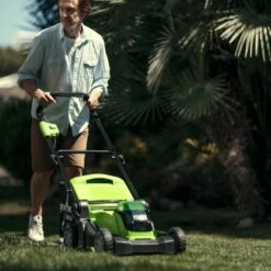Greenworks Akku-Rasenmäher G40LM41K4 KIT 40V 31 Greenworks Akku-Rasenmäher G40LM41K4 KIT 40V -Gartenhilfe Deutschland Verkaufs-Shop 6952909025865 2705 A 08