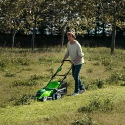 Greenworks Akku-Rasenmäher G40LM41K4 KIT 40V 33 Greenworks Akku-Rasenmäher G40LM41K4 KIT 40V -Gartenhilfe Deutschland Verkaufs-Shop 6952909025865 2705 A 09