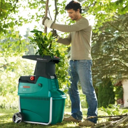 Bosch Elektro-Turbinenhäcksler AXT 25 TC Mit 53 L Fangbox 2.500 W 3 Bosch Elektro-Turbinenhäcksler AXT 25 TC Mit 53 L Fangbox 2.500 W – Bild 3